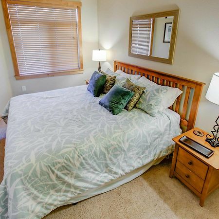 Sunstone 131 - Two Bedroom Condo マンモス・レイクス エクステリア 写真